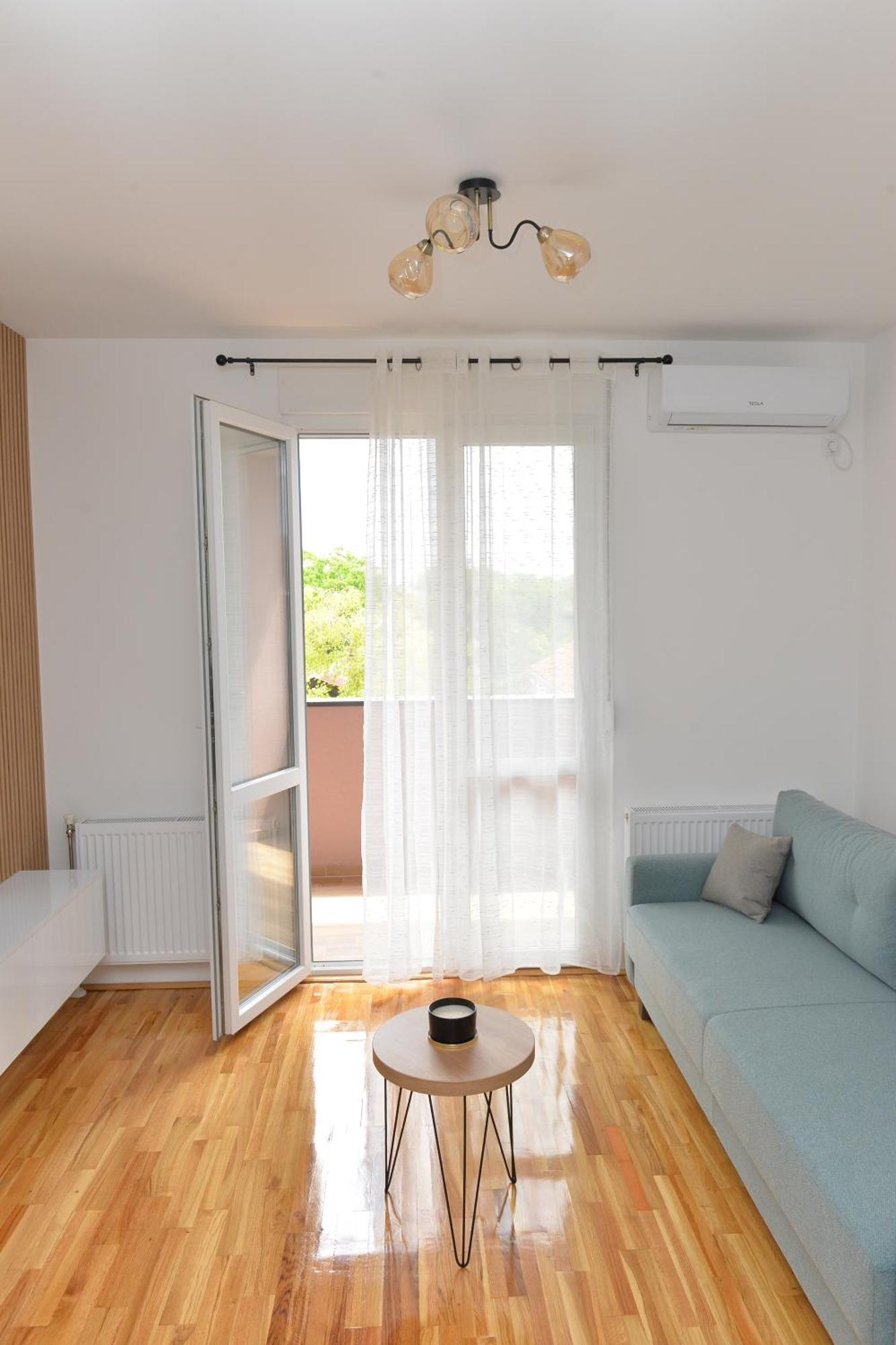 Hm Apartments Indija Экстерьер фото