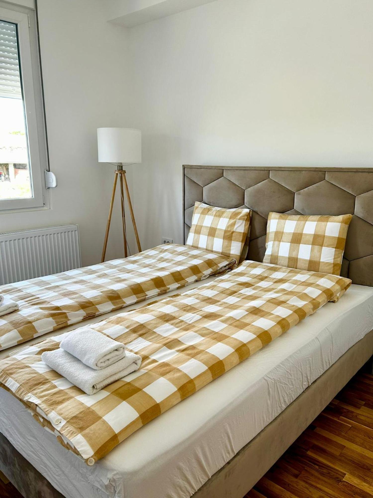 Hm Apartments Indija Экстерьер фото